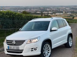 Weiß Gebraucht 2009 VW Tiguan R-line SUV | 8.700 € (Fairer Preis)