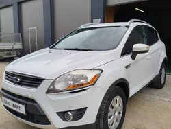 Weiß Gebraucht 2011 Ford Kuga SUV | 7.990 € (Fairer Preis)
