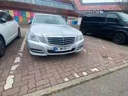 Grau Gebraucht 2011 Mercedes E350 Kombi | 14.999 € (Teuer)