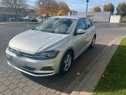 Silber Gebraucht 2018 VW Polo Comfortline Kleinwagen | 11.500 € (Fairer Preis)
