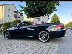 Schwarz Gebraucht 2007 BMW 320 Cabriolet Performance Cabrio | 15.000 €