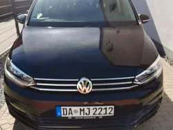 Schwarz Gebraucht 2018 VW Touran Comfortline Van / Kleinbus | 21.700 € (Fairer Preis)