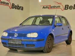 Blau Gebraucht 2001 VW Golf IV Limousine | 1.200 € (Guter Preis)