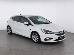 Weiß Gebraucht 2019 Opel Astra Innovation Limousine | 12.890 € (Fairer Preis)