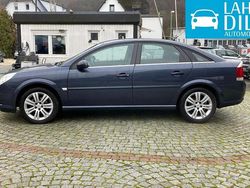 Grau Gebraucht 2005 Opel Vectra Edition Limousine | 5.350 €