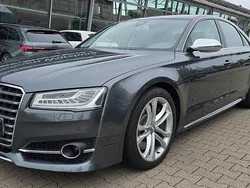 Grau Gebraucht 2015 Audi S8 Sport Limousine | 33.900 € (Superpreis)