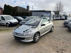 Grau Gebraucht 2004 Peugeot 206 CC Tendance Cabrio | 1.450 € (Guter Preis)