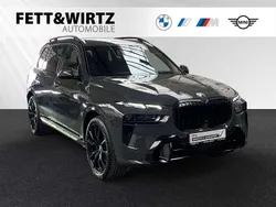 Andere Gebraucht 2023 BMW X7 M Sport SUV | 95.900 € (Fairer Preis)