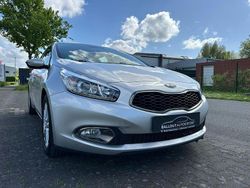 Grau Gebraucht 2012 Kia Ceed Vision Limousine | 4.999 € (Guter Preis)