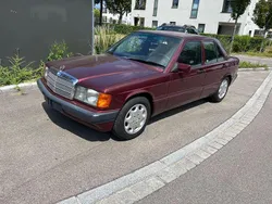 Rot Gebraucht 1992 Mercedes 190 Avantgarde Limousine | 4.300 €