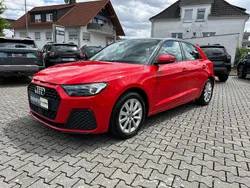 Rot Gebraucht 2019 Audi A1 Sportback Sport Kleinwagen | 19.400 € (Guter Preis)