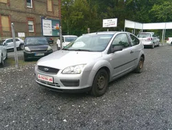Grau Gebraucht 2006 Ford Focus S Limousine | 1.750 € (Fairer Preis)