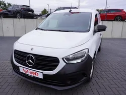 Weiss Gebraucht 2022 Mercedes Citan 108 Van | 16.990 € (Fairer Preis)