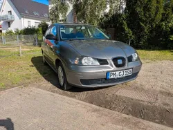 Grau Gebraucht 2003 Seat Cordoba Stella Limousine | 2.400 € (Etwas zu teuer)