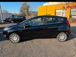 Schwarz Gebraucht 2016 Ford Fiesta Trend Kleinwagen | 5.800 € (Guter Preis)