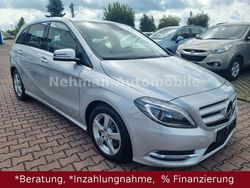 Silber Gebraucht 2013 Mercedes B200 Van / Kleinbus | 13.990 € (Fairer Preis)