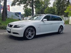 Weiß Gebraucht 2008 BMW 325 Performance Kombi | 7.899 € (Fairer Preis)