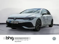 Weiß Gebraucht 2024 VW Golf VIII GTI Clubsport Limousine | 35.690 € (Fairer Preis)
