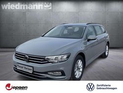 Mondsteingrau Gebraucht 2024 VW Passat Business Kombi | 35.270 € (Guter Preis)