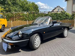 Schwarz Gebraucht 1988 Alfa Romeo Spider Cabrio | 16.500 €