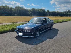 Blau Gebraucht 1993 BMW 525 Performance Limousine | 9.999 €