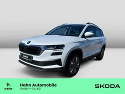 Weiß Gebraucht 2025 Skoda Karoq Tour SUV | 43.890 € (Teuer)
