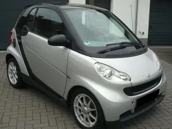 Silber Gebraucht 2008 Smart ForTwo Coupé Pure Coupé | 2.300 € (Fairer Preis)