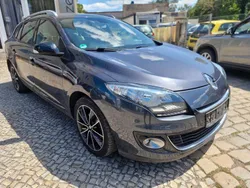 Grau Gebraucht 2013 Renault Mégane GrandTour Bose Edition Kombi | 4.700 €