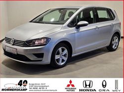 Silber Gebraucht 2015 VW Golf Sportsvan Comfortline Van / Kleinbus | 11.480 € (Fairer Preis)