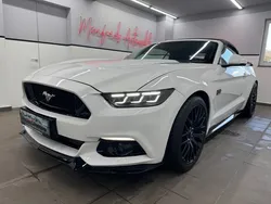Liquidweiß Gebraucht 2017 Ford Mustang GT Cabrio | 39.990 € (Fairer Preis)