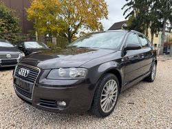 Grau Gebraucht 2005 Audi A3 Sportback Ambition Kleinwagen | 5.790 € (Fairer Preis)
