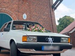 Weiß Gebraucht 1983 Audi 80 Limousine | 5.750 €