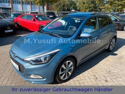 Blau Gebraucht 2016 Hyundai i20 Limousine | 9.490 € (Fairer Preis)