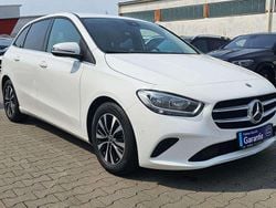 Polarweiss Gebraucht 2021 Mercedes B180 Van / Kleinbus | 18.890 € (Fairer Preis)