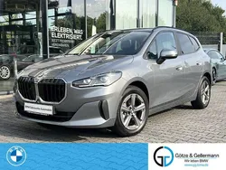 Grau Gebraucht 2022 BMW 220 Active Tourer Luxury Line Van / Kleinbus | 26.720 € (Superpreis)