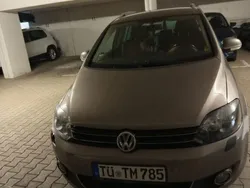 Beige Gebraucht 2009 VW Golf Plus Comfortline Van / Kleinbus | 5.000 € (Fairer Preis)