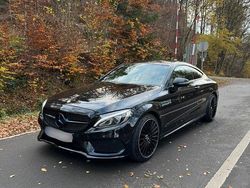 Schwarz Gebraucht 2016 Mercedes C200 AMG line Coupé | 17.000 € (Fairer Preis)