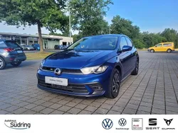 Reefblue Gebraucht 2023 VW Polo Life Limousine | 20.998 € (Fairer Preis)