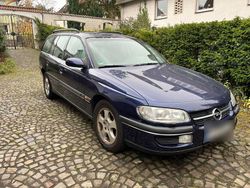 Blau Gebraucht 1999 Opel Omega Edition Kombi | 900 € (Superpreis)