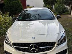 Weiß Gebraucht 2017 Mercedes CLA200 Shooting Brake AMG Kombi | 16.900 € (Guter Preis)