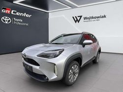 Shimmerling silber Gebraucht 2024 Toyota Yaris Hybrid Team SUV | 26.980 € (Guter Preis)