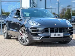 Schwarz Gebraucht 2014 Porsche Macan Turbo SUV | 23.900 €