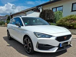 Weiß Gebraucht 2021 Cupra Leon VZ Kombi | 23.750 € (Fairer Preis)