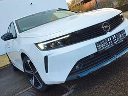 Weiß Gebraucht 2023 Opel Astra Business Elegance Limousine | 18.500 € (Fairer Preis)