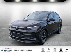 Schwarz Neu 2025 VW Tiguan Life SUV | 40.990 € (Etwas zu teuer)