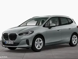 Grau Gebraucht 2024 BMW 223 Active Tourer Efficient Dynamics Van / Kleinbus | 40.480 € (Fairer Preis)