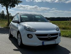 Weiß Gebraucht 2014 Opel Adam Kleinwagen | 4.999 €