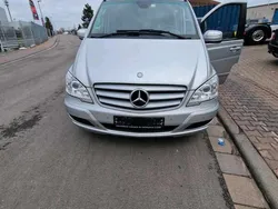 Silber Gebraucht 2011 Mercedes Viano Van / Kleinbus | 17.000 € (Guter Preis)