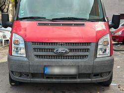 Rot Gebraucht 2012 Ford Transit Van / Kleinbus | 5.200 € (Etwas zu teuer)