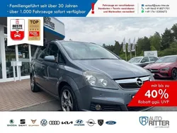 Grau Gebraucht 2007 Opel Zafira Edition Van / Kleinbus | 3.900 € (Fairer Preis)